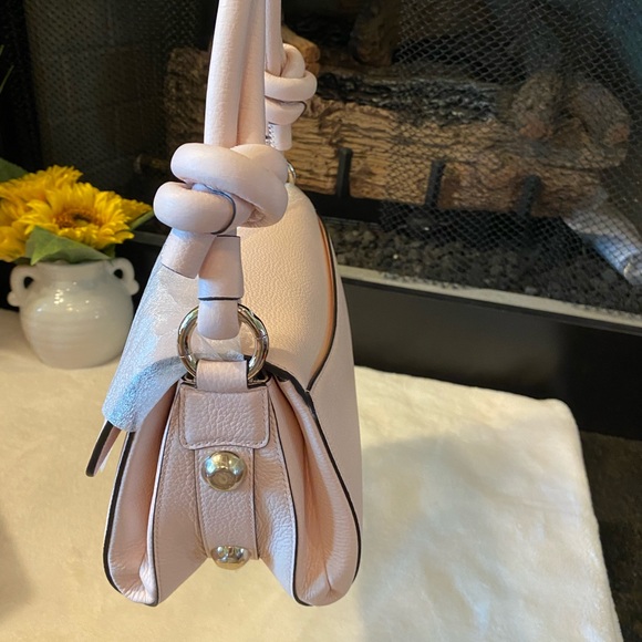 Authentic Salvatore Ferragamo Glam Leather Shoulder Bag - Picture 10 of 13